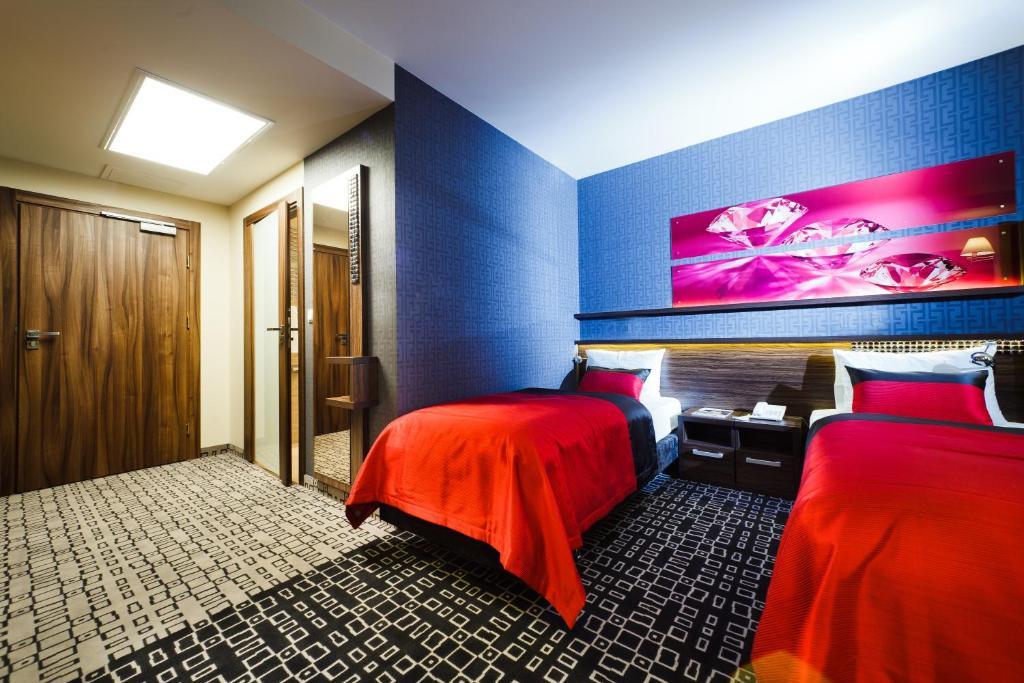 Blue Diamond Hotel Active Spa Trzebownisko Szoba fotó