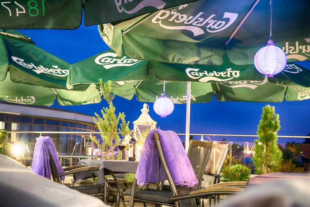 Blue Diamond Hotel Active Spa Trzebownisko Kültér fotó